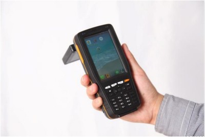 Perbezaan Antara Teknologi Pengimbasan RFID dan Teknologi Kod Bar Biasa