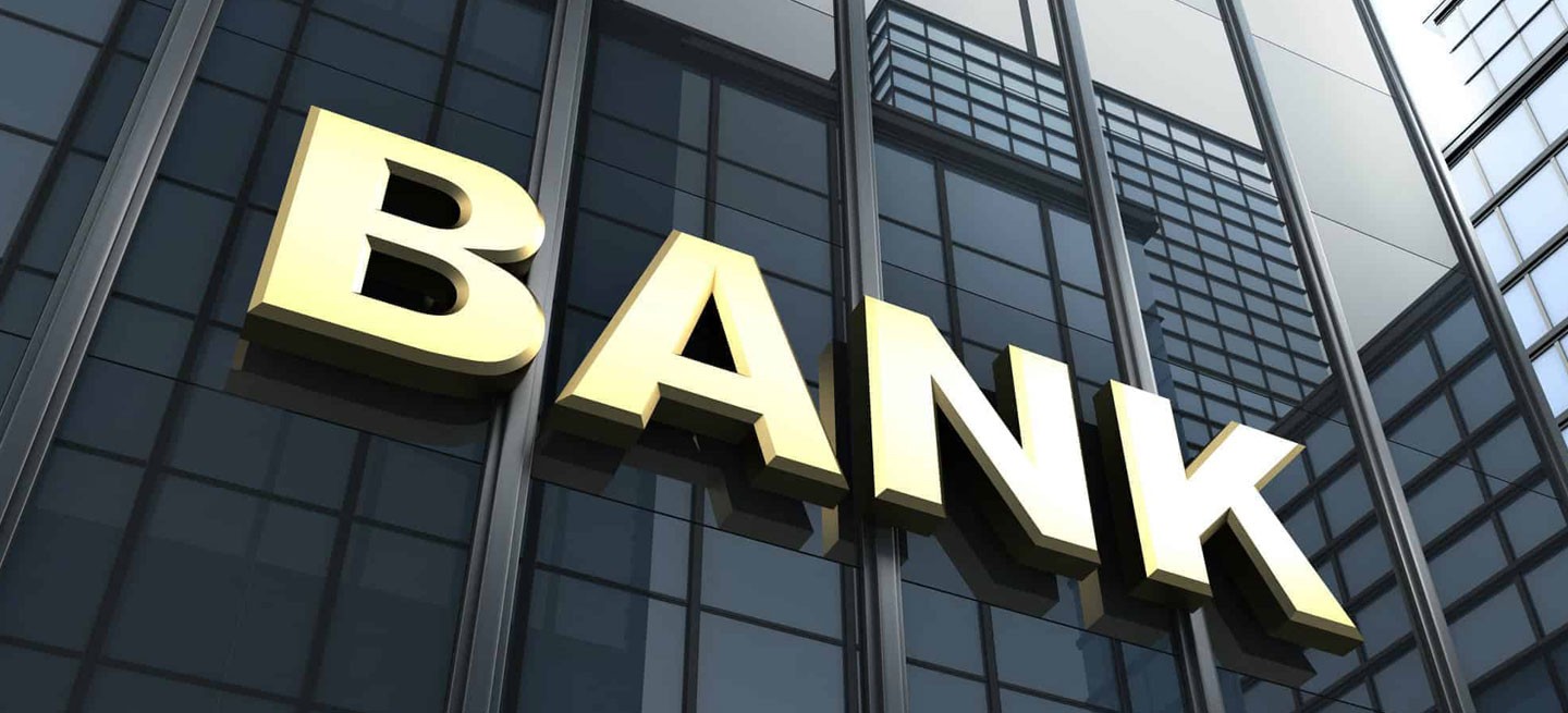 Sistem Pengurusan Gudang Pintar untuk Bank Berdasarkan Teknologi RFID