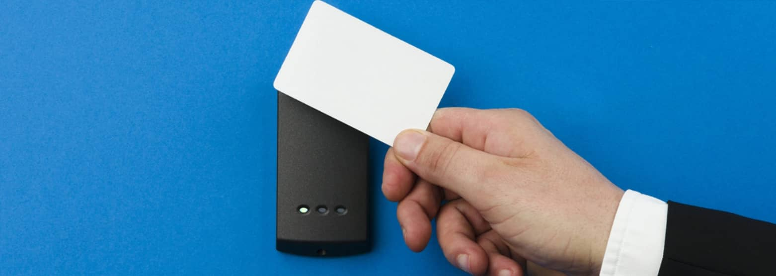 Membina Kampus Pintar: Sistem Pengurusan Satu Kad Berkuasa RFID